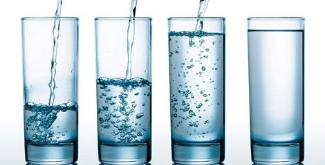 محاسبه میزان مصرف آب مورد نیاز روزانه برای افراد سایز بزرگ